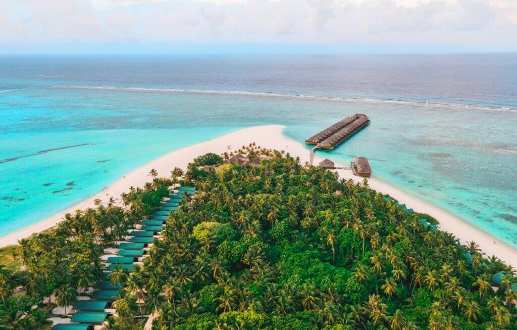 Meru Island Resort & Spa is one of the best Maldives overwater resorts